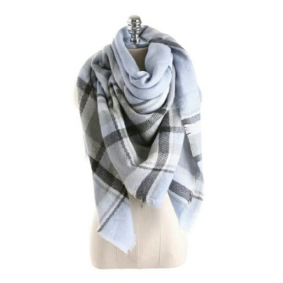 ⭐NEW! Luxe Oversized Plaid Blanket Wrap Scarf - Picture 3 of 5