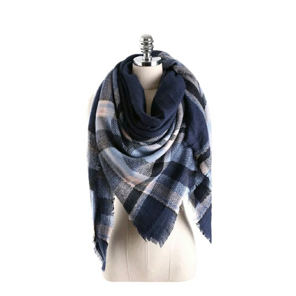 ⭐NEW! Luxe Oversized Plaid Blanket Wrap Scarf - Picture 4 of 5