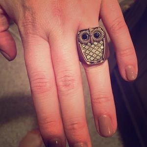 Sparkly gold owl ring
