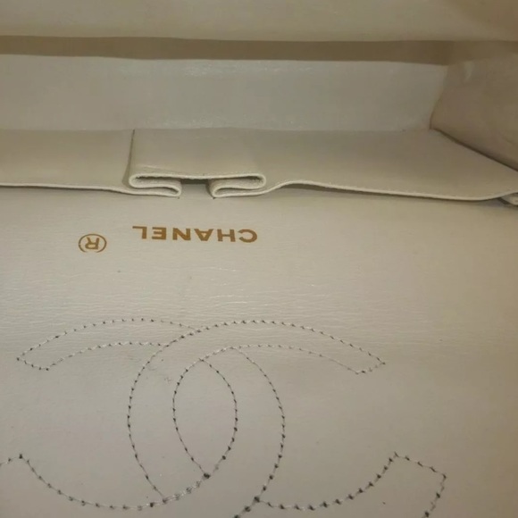 💯 AUTH CHANEL 2.55 CLASSIC FLAP MEDIUM - Picture 4 of 4