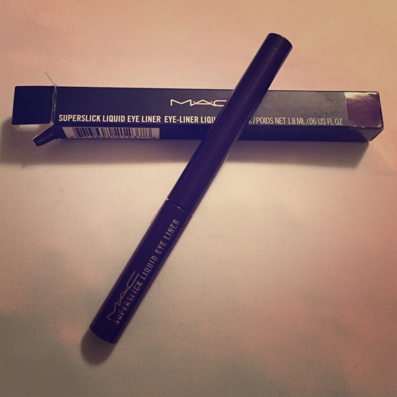MAC Liquid Eyeliner