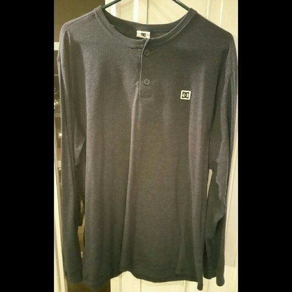Men's DC shirt
