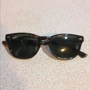 Ray-Ban Sunglasses