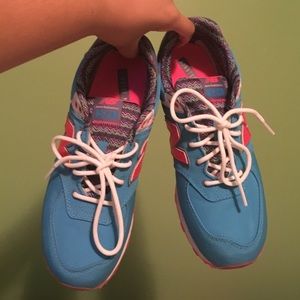 New balance running shoe 574