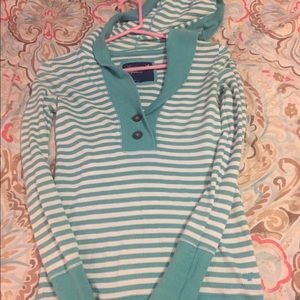 Long sleeve with hood