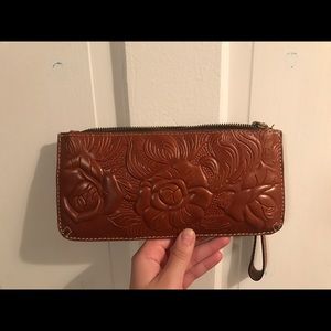 Patricia Nash Wristlet