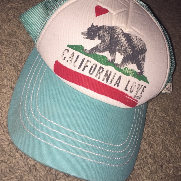 California love hat