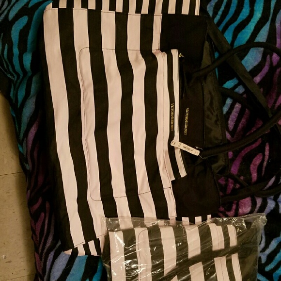 Victoria Secret Weekender Bag