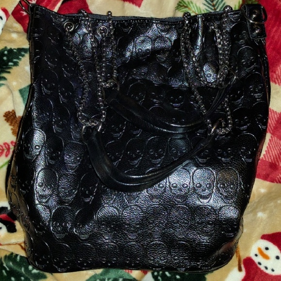Patent vegan leather skull purse