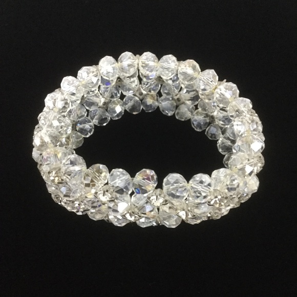White/Silver Bracelet - Picture 3 of 4