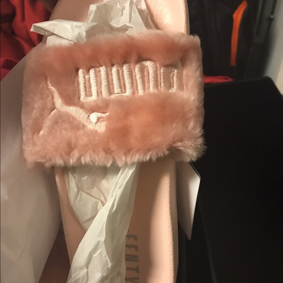 Rihanna Puma Fenty Slides