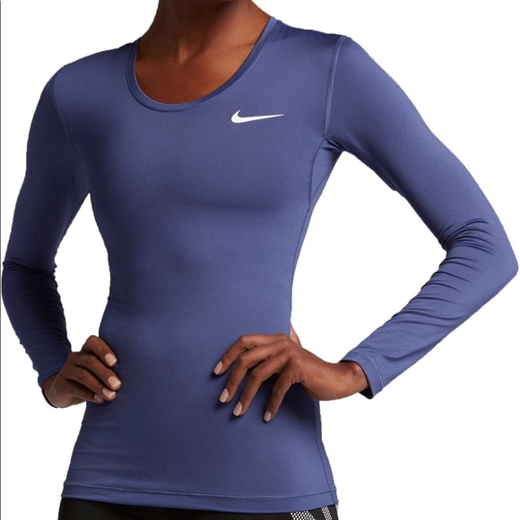 Nike pro tight fitting shirt - Picture 3 of 3