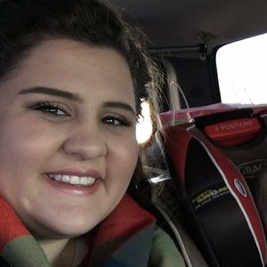 Meet your Posher, Joellen