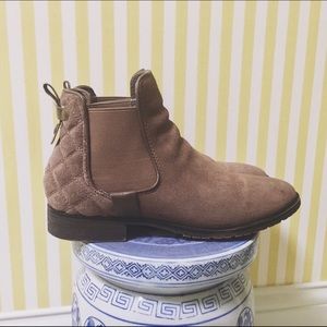 Steve Madden booties