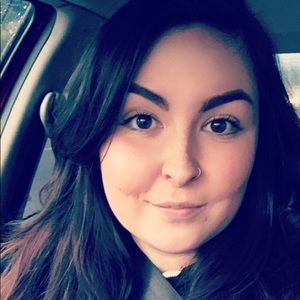 Meet your Posher, Sierra