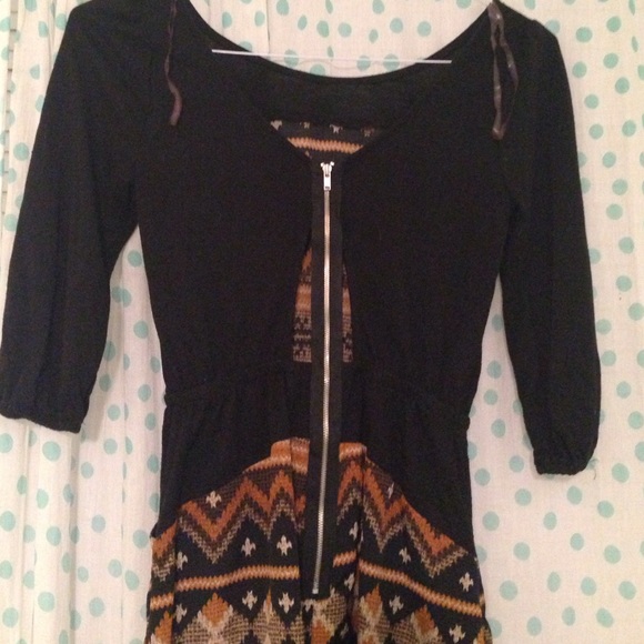 Perfect Holiday Dress - Picture 4 of 4