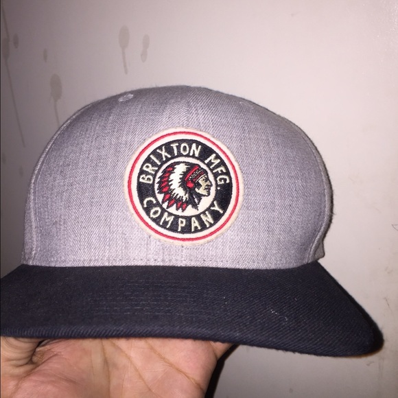 Snap backs - Picture 1 of 2