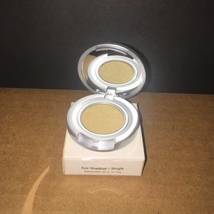 💚VOTRE VU PARIS FRANCE MAKEUP