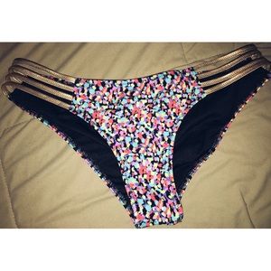 VS PINK BIKINI BOTTOMS