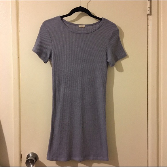 Brandy Melville jenelle dress - Picture 3 of 3