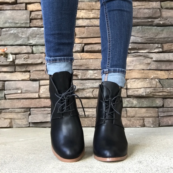 NEW Black Lace Victorian Chunky Stack Ankle Bootie - Picture 2 of 3