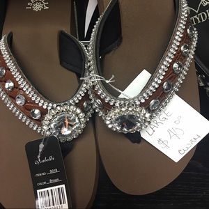 Flip Flops with bling