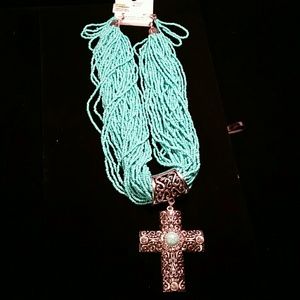 New matching Necklace &  earrings set