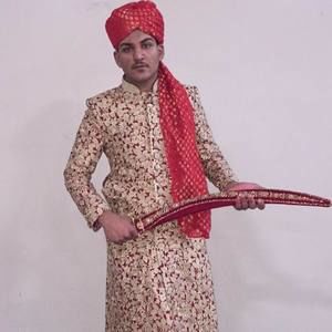 Meet your Posher, Saad