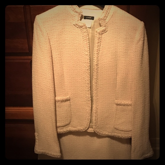 GORGEOUS J CREW SUIT SZ 6/8
