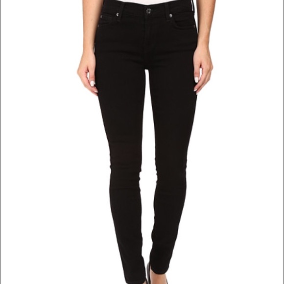 Sexy black skinny jeans