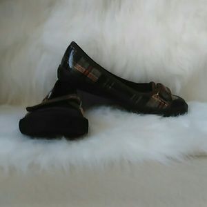 Plaid girls Mary Jane sneaker