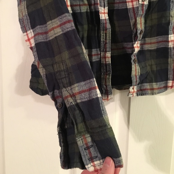 Abercrombie & Fitch Tops - Plaid Abercrombie Button Down Abercrombie & Fitch Tops - Plaid Abercrombie Button Down