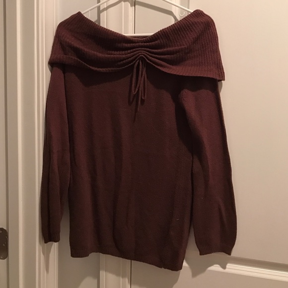Off the shoulder brown sweater!! Size S