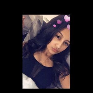 Meet your Posher, Kenia