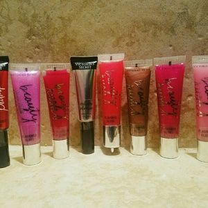 8 Lipglosses