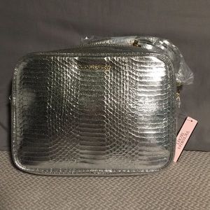 VS FASHION SHOW BAG!!