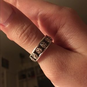 JAMES AVERY FLOWER BAND