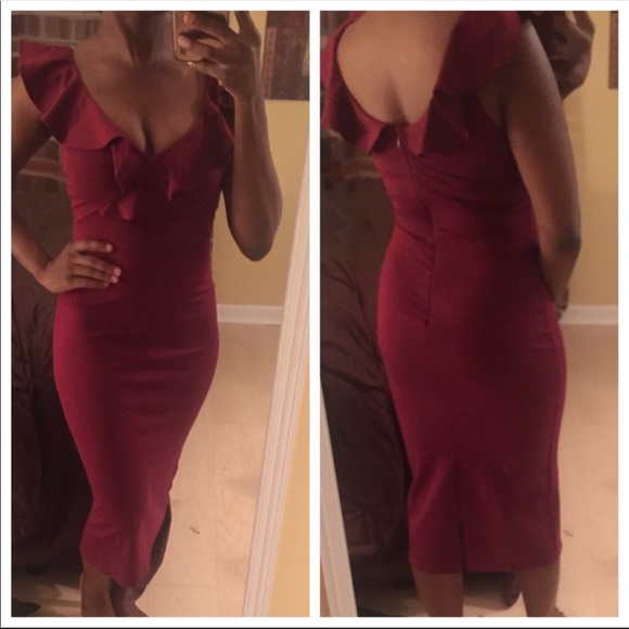 ✨ Meet Your Posher ✨ - Picture 5 of 16