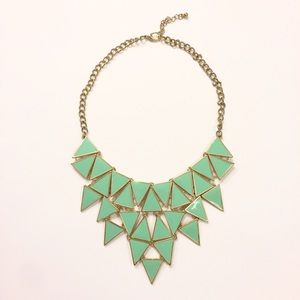 statement necklace