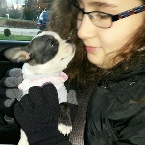 Meet your Posher, Dana