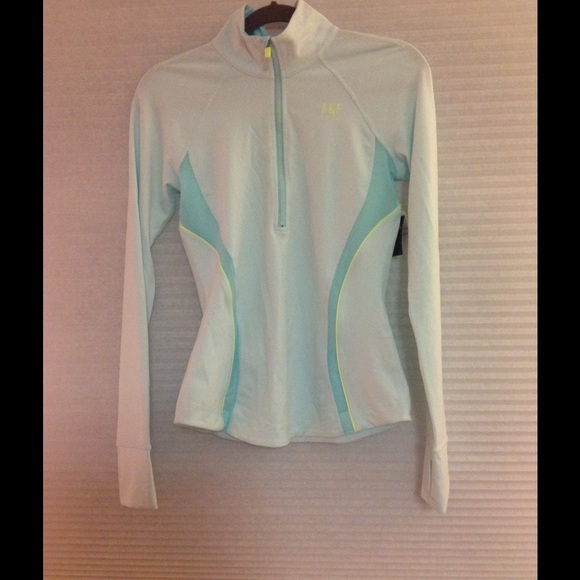 Abercrombie women's shirt