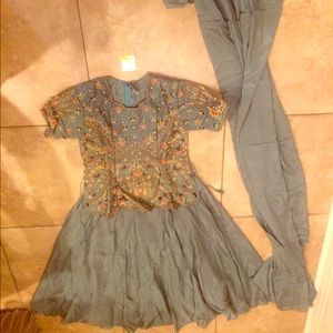 Brand New Adult Women BollywoodStyle Indian Outfit