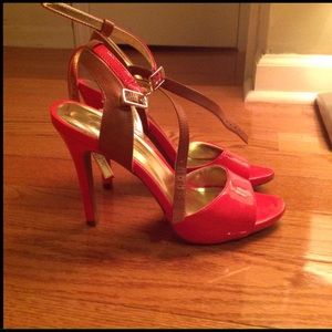 Jessica Simpson heels