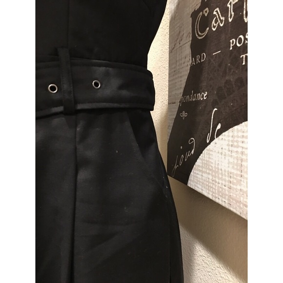 ❤️👗Cute, unique, front-ruffle black dress - Picture 3 of 12