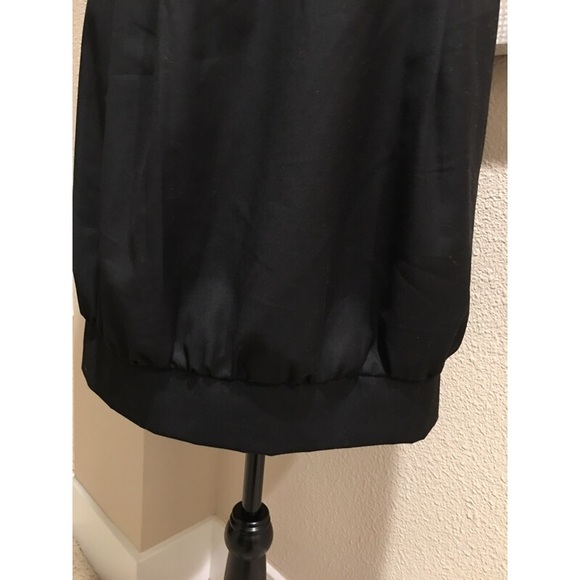 ❤️👗Cute, unique, front-ruffle black dress - Picture 4 of 12