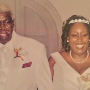 Meet your Posher, Monique