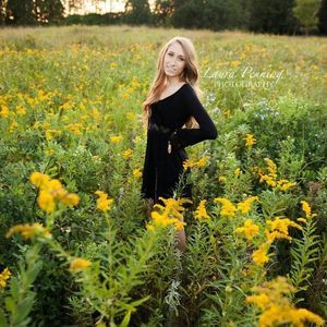 Meet your Posher, Hailey sue