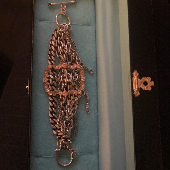 Juicy Couture chain handcuff  with gold decor - Picture 3 of 4