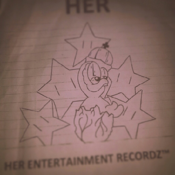 HER TEE SHIRTS - Picture 1 of 1