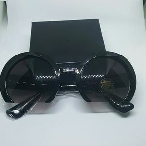 Women's sunglasses